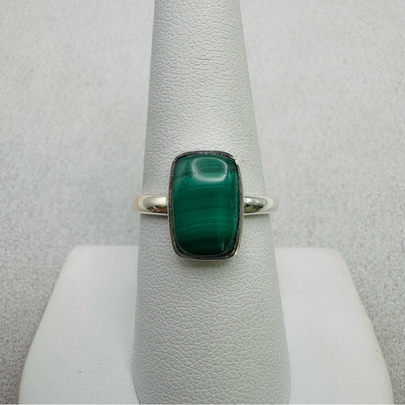 Venus and Vulcan Jewelry - Rectangle Malachite S925 Ring